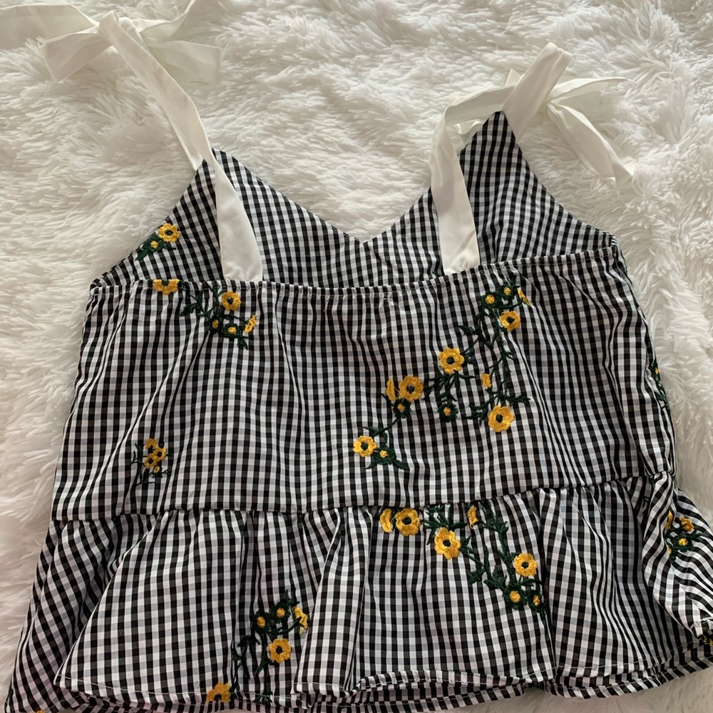 Floral top